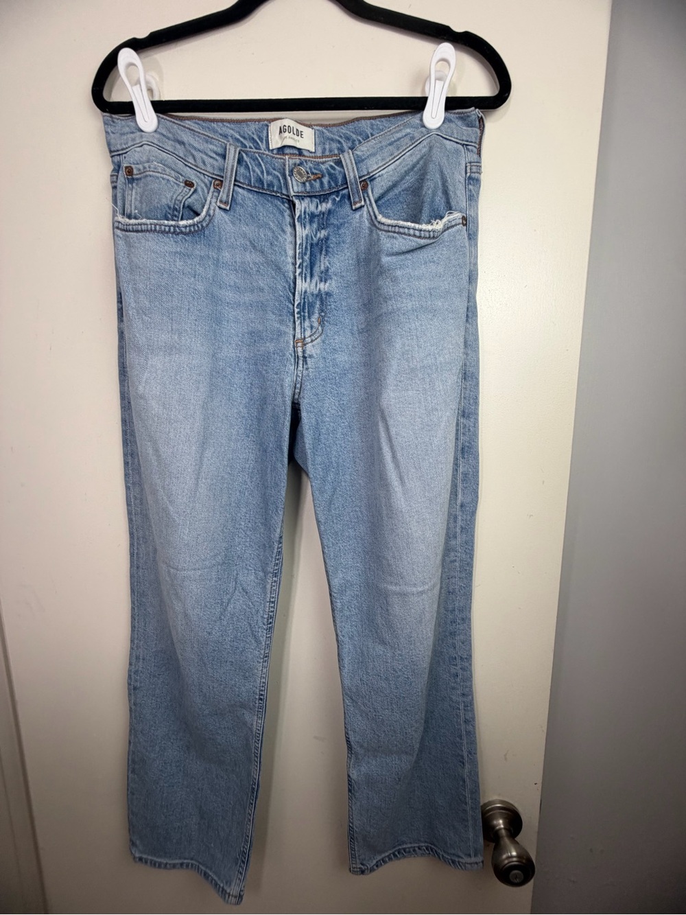 AGOLDE Light Wash Kye Mid Rise Lightly Distressed Cropped Straight Leg Jeans 28